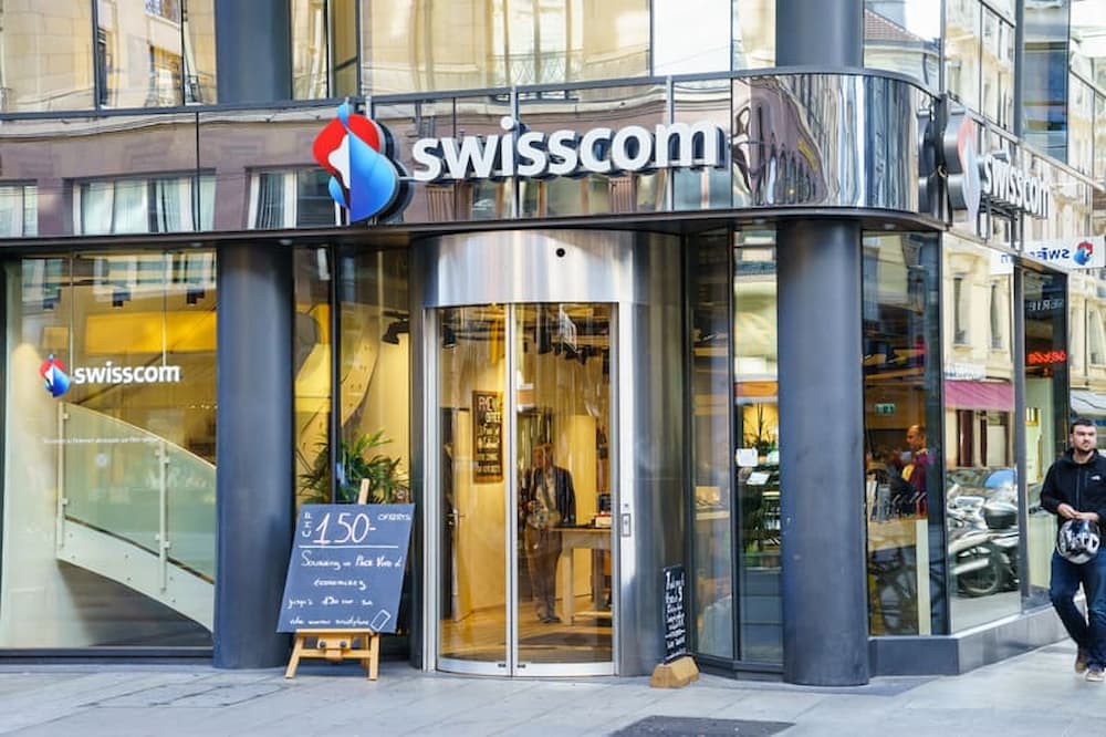 Getting Swisscom SIM Card at Store